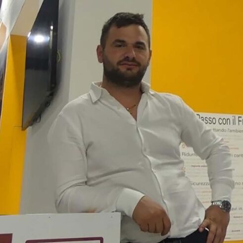 Valentin_Nikolli_nikolli_group